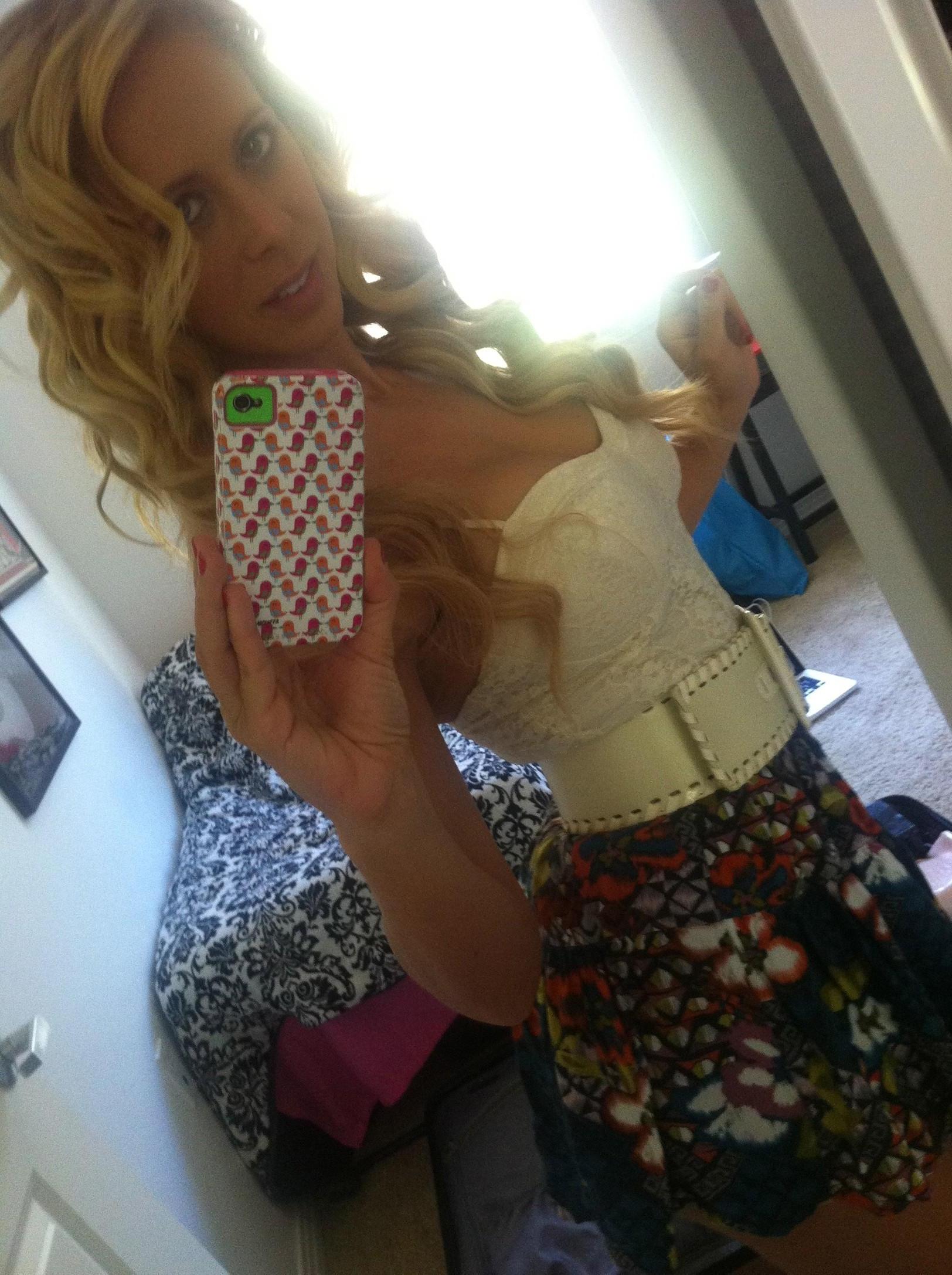 14P Candid pictures of Cherie Deville having fun out and about