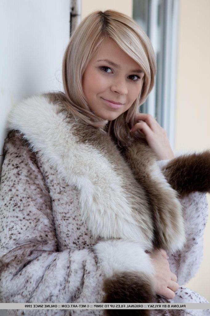 18P Blonde teen Paloma B shows off her perfect bombshell body