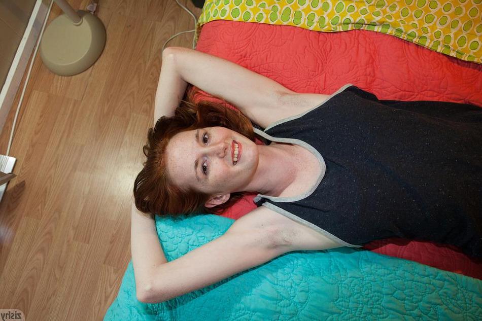 8P Hot redhead Dee Dee Lynn teases at home