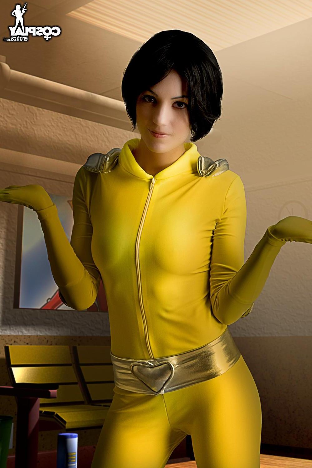 12P Hot cosplayer Devorah exposes her tight body in "Whoop"