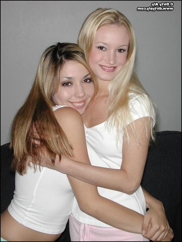20P Pics of Dirty Aly and Ronni getting it on together