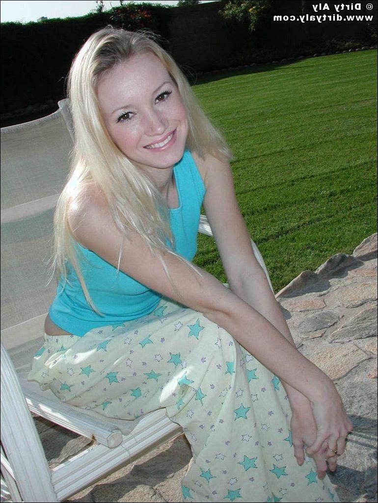 20P Pictures of teen Dirty Aly exposing herself outside
