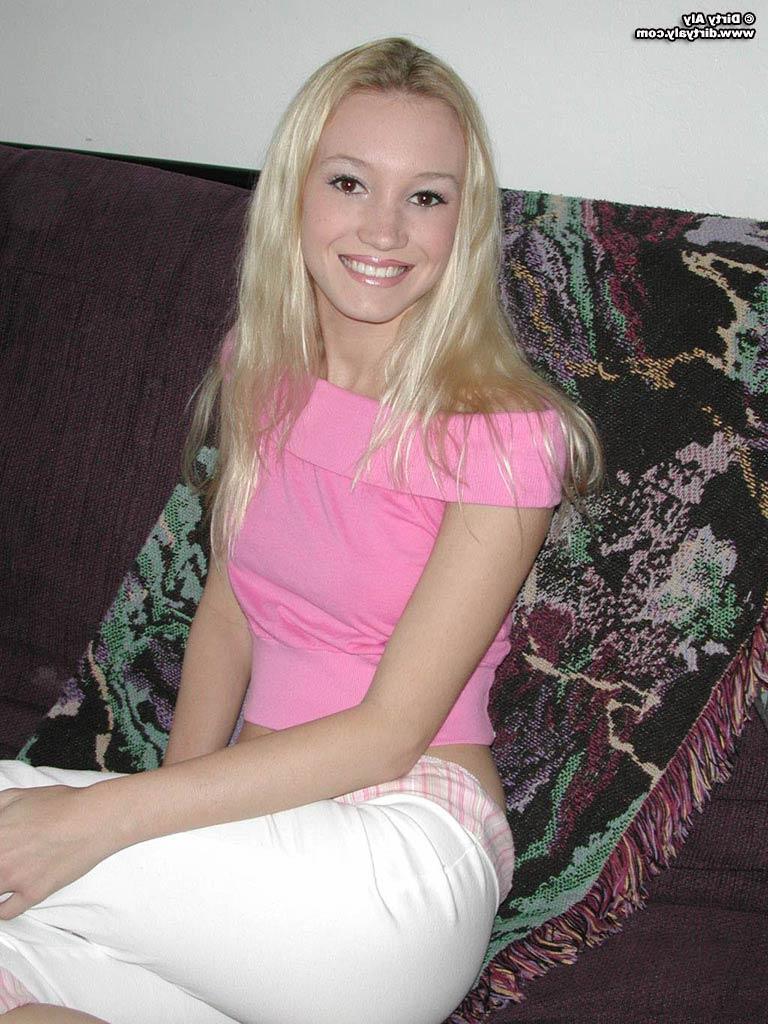 20P Pictures of teen Dirty Aly stripping naked for you