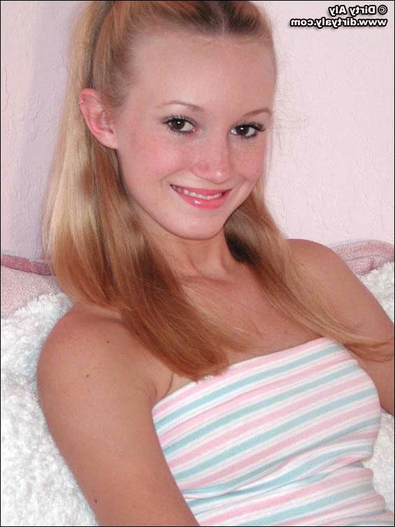 20P Pictures of teen babe Dirty Aly stripping naked for you
