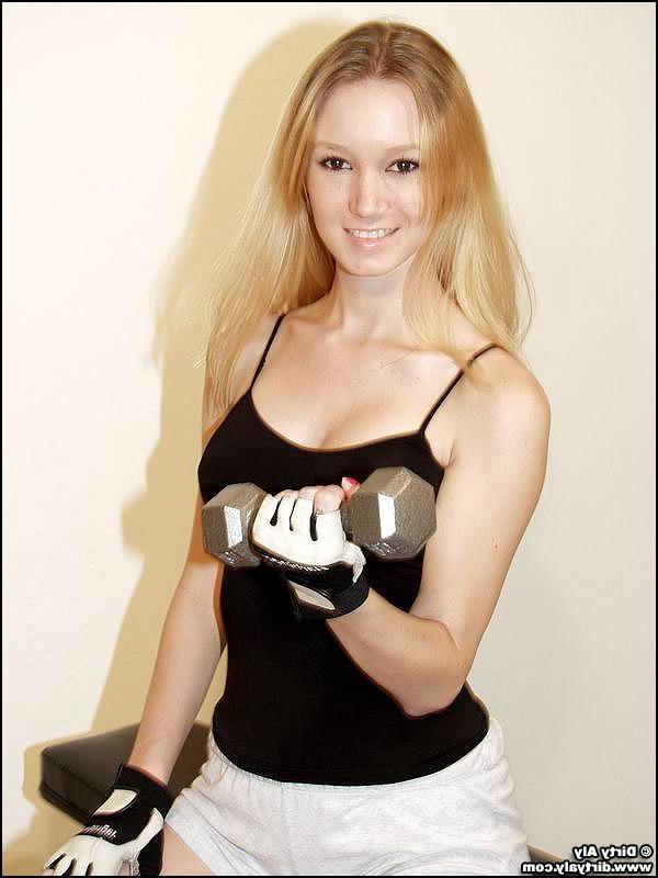 20P Pictures of teen hottie Dirty Aly showing you her perky tits