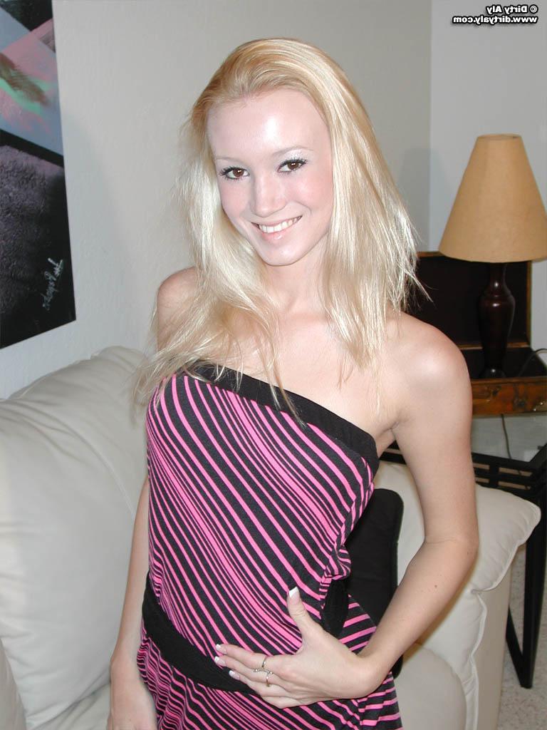 20P Pictures of teen Dirty Aly stripping for you