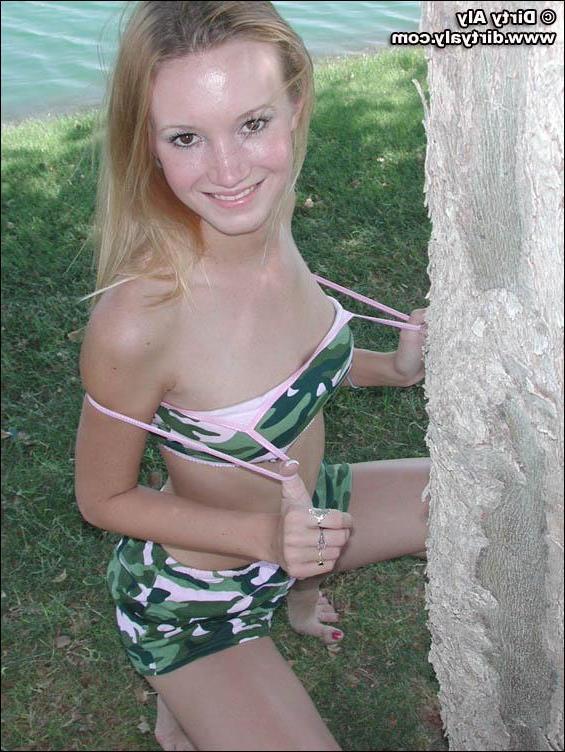 20P Pictures of teen Dirty Aly barely dressed in camo