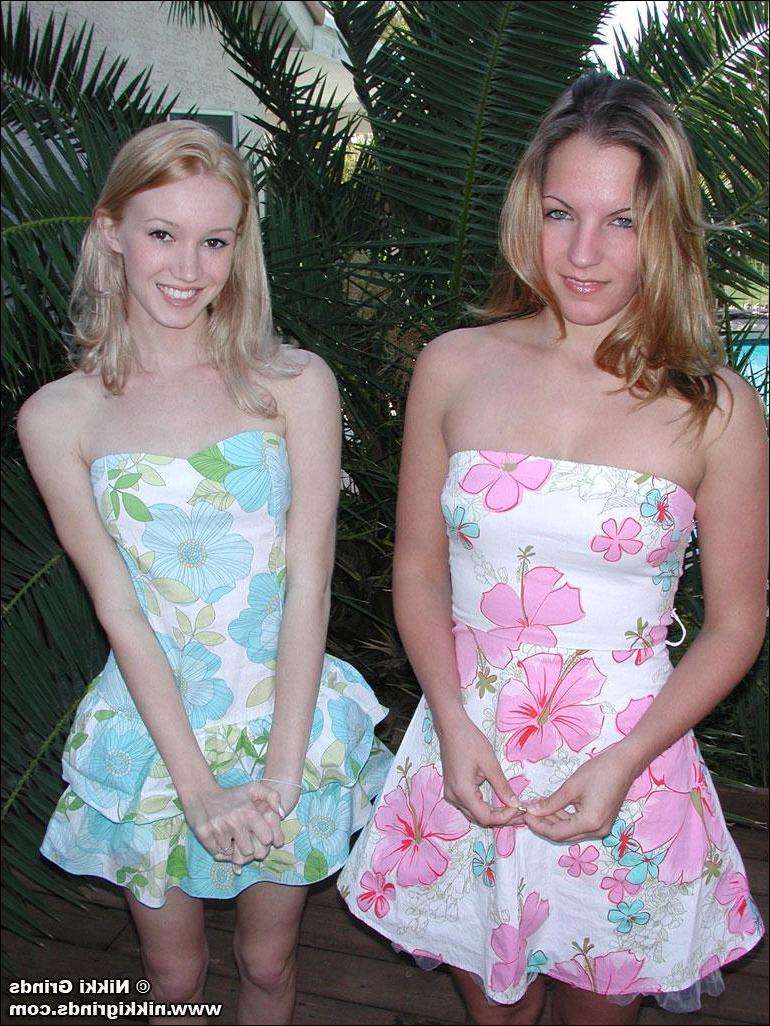 20P Pictures of Nikki and Aly showing off their nude bodies outside