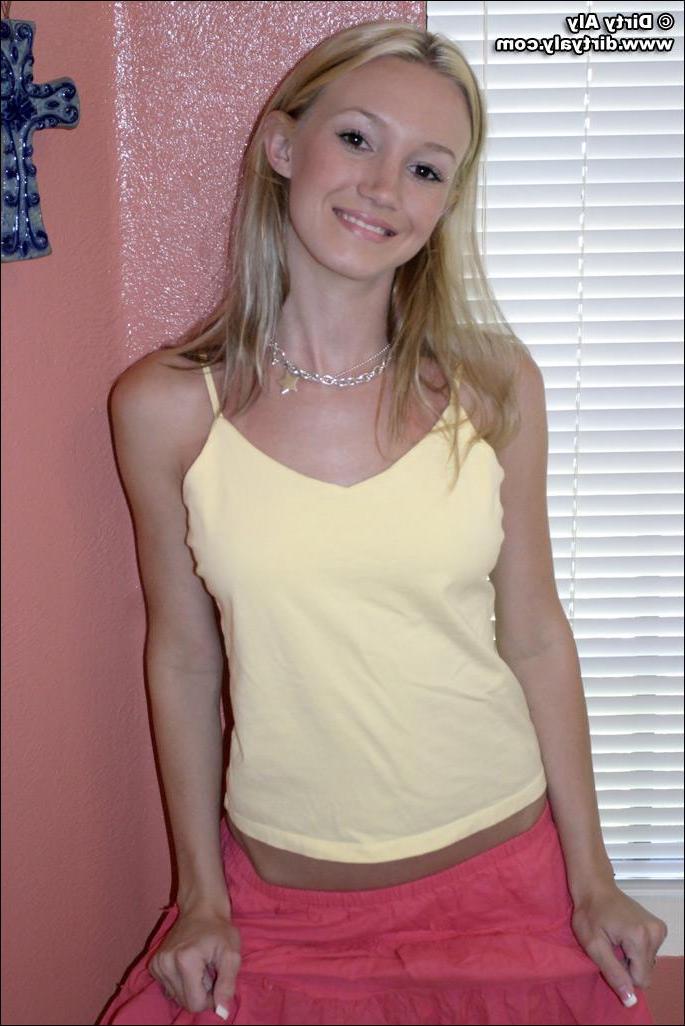 20P Aly exposes her small tits for you