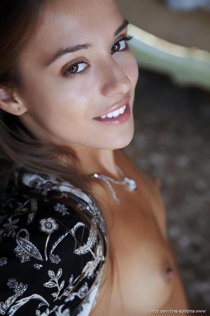 16P Amazing girl Dominika A exposes her tight naked body just for you
