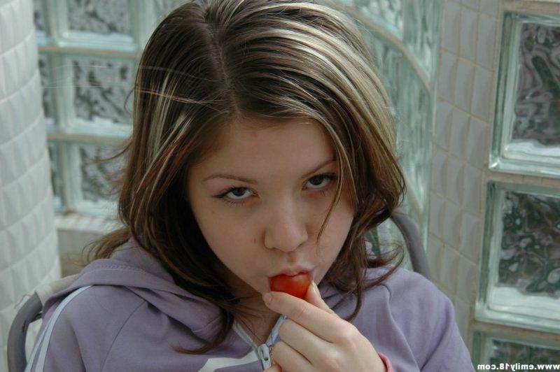 15P Emily 18 being a little cock tease