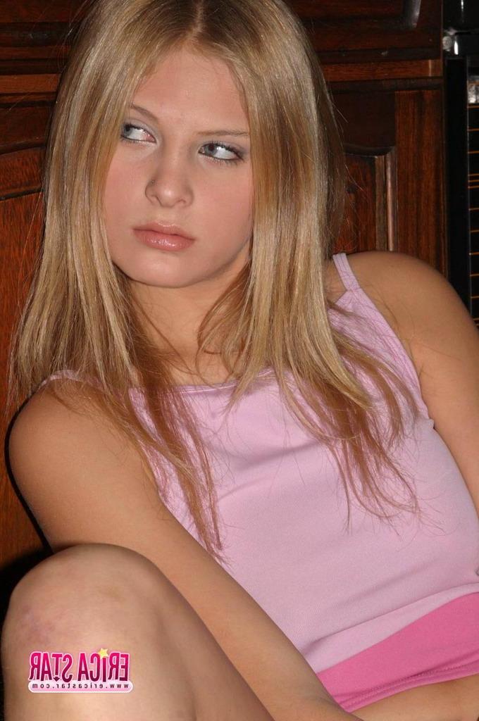 15P Pictures of teen Erica Star getting you hard with her hot body