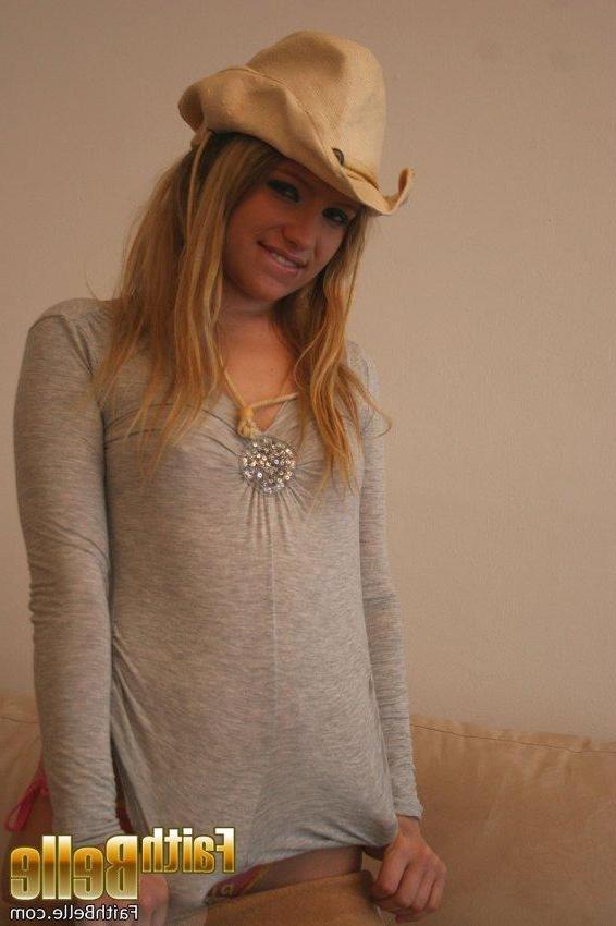 20P Pictures of Faith Belle teasing in her cowboy hat