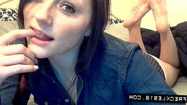 12P Teen hottie Freckles 18 gives a sexy tease on webcam