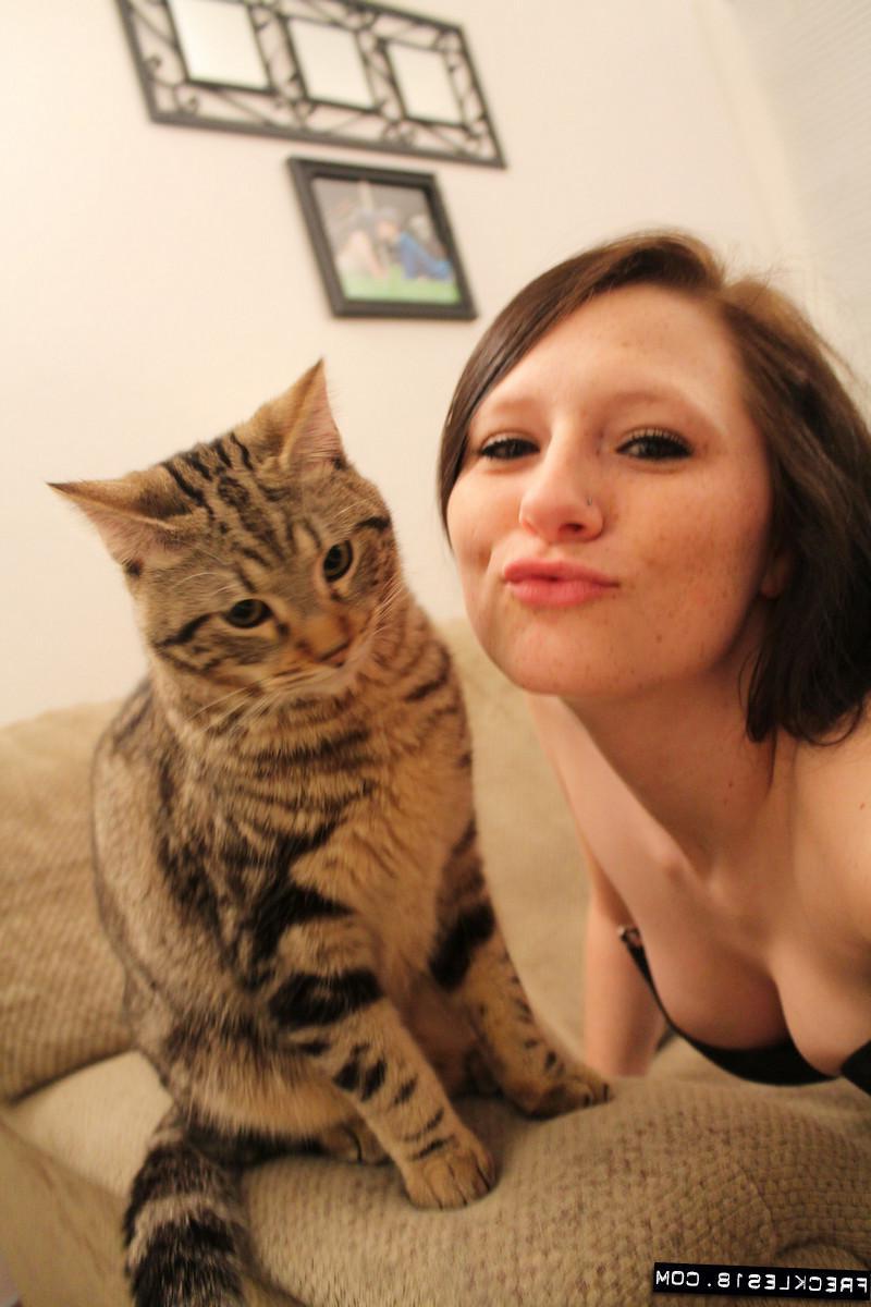 12P Teen hottie Freckles 18 wants to show you her pussy ... cat