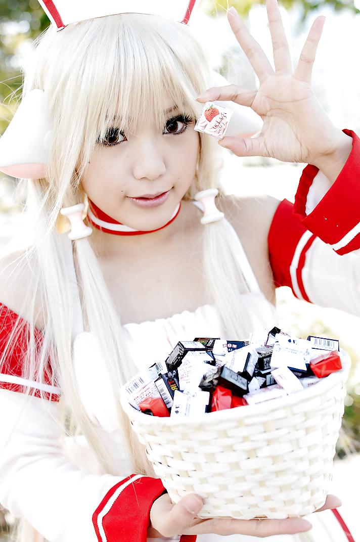 25P Japanese Cosplay Girls II