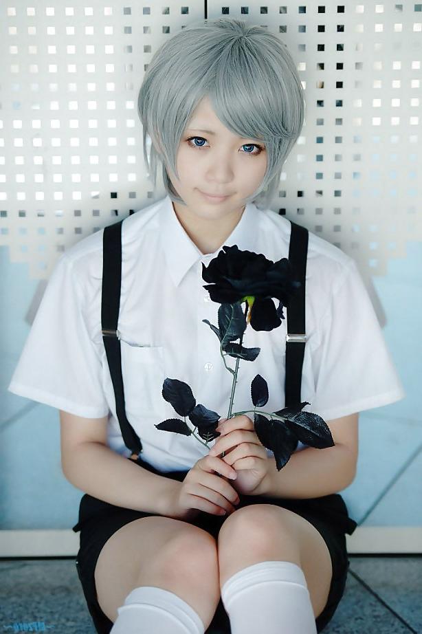 25P Japanese Cosplay Girls II