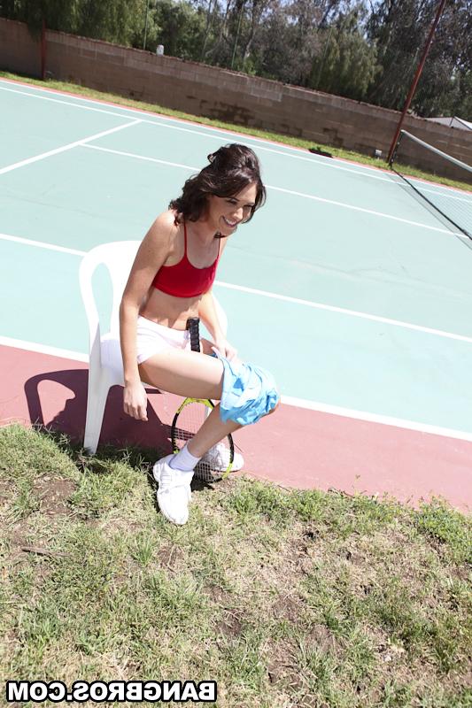 16P Milf Katia Angel has some sport and shows her tiny tits outdoor