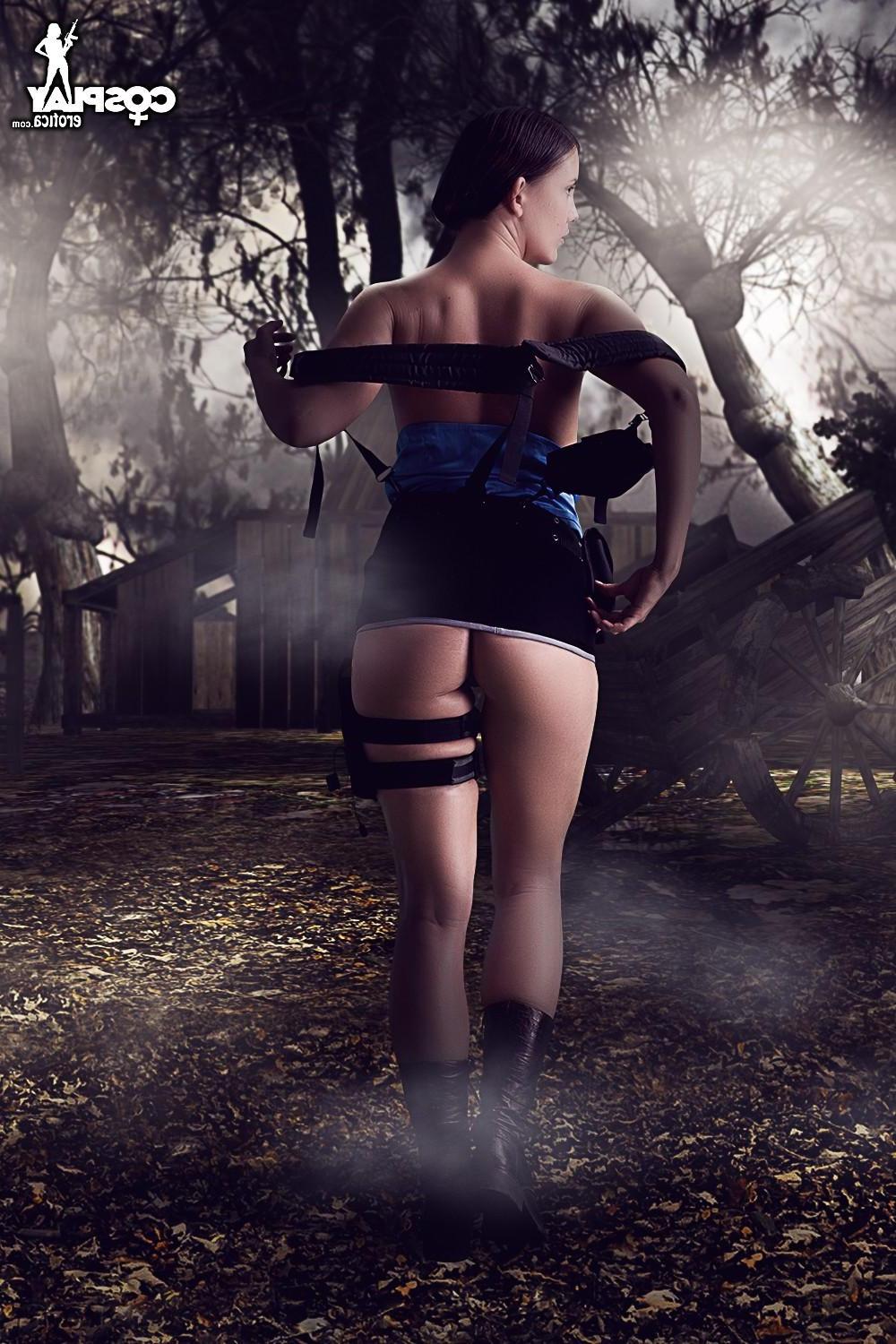 12P Sexy cosplay girl Gogo is kicking ass in a foggy swamp