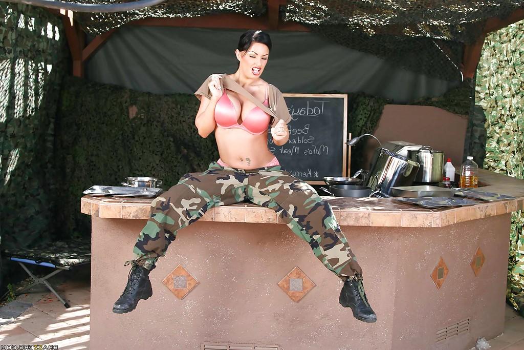 16P Busty MILF Kerry Louise with a hot booty takes off her underwear