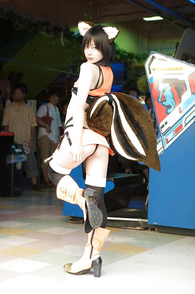 5P Iiniku ushijima cosplay, Makoto Nanaya blazblue