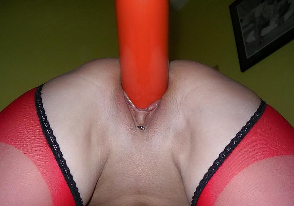 22P I LOVE SEX TOYS