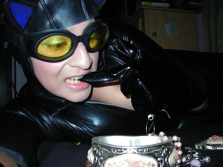 15P Dirty Catwoman