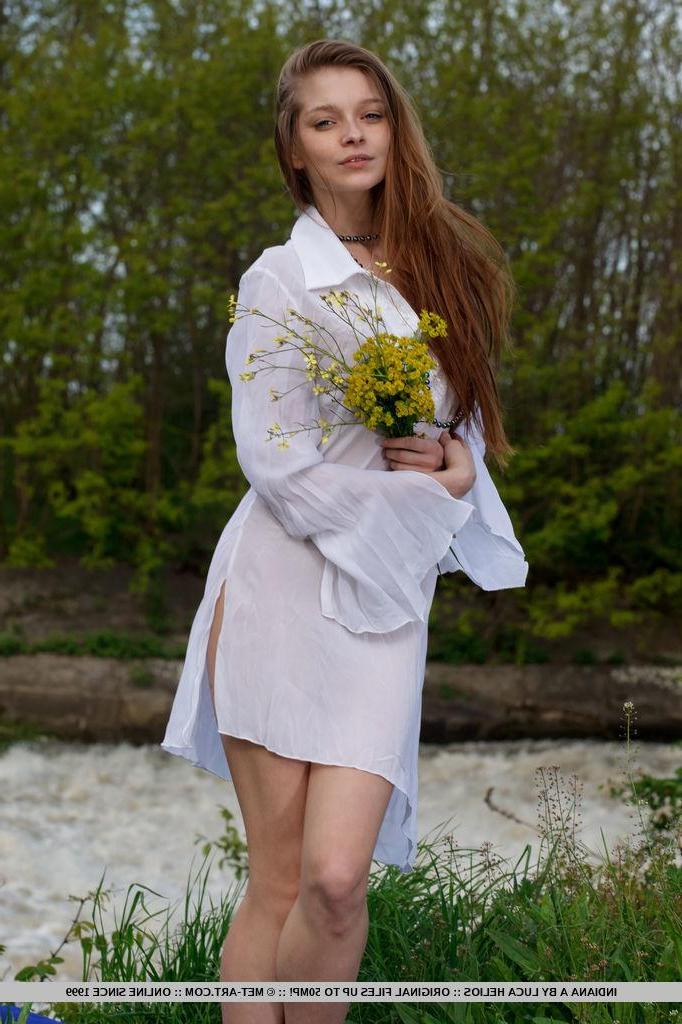 18P Beautiful redhead teen Indiana A flaunts her body on the river