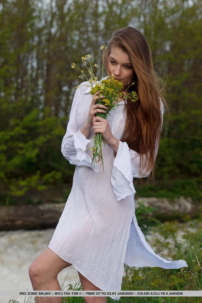 18P Beautiful redhead teen Indiana A flaunts her body on the river