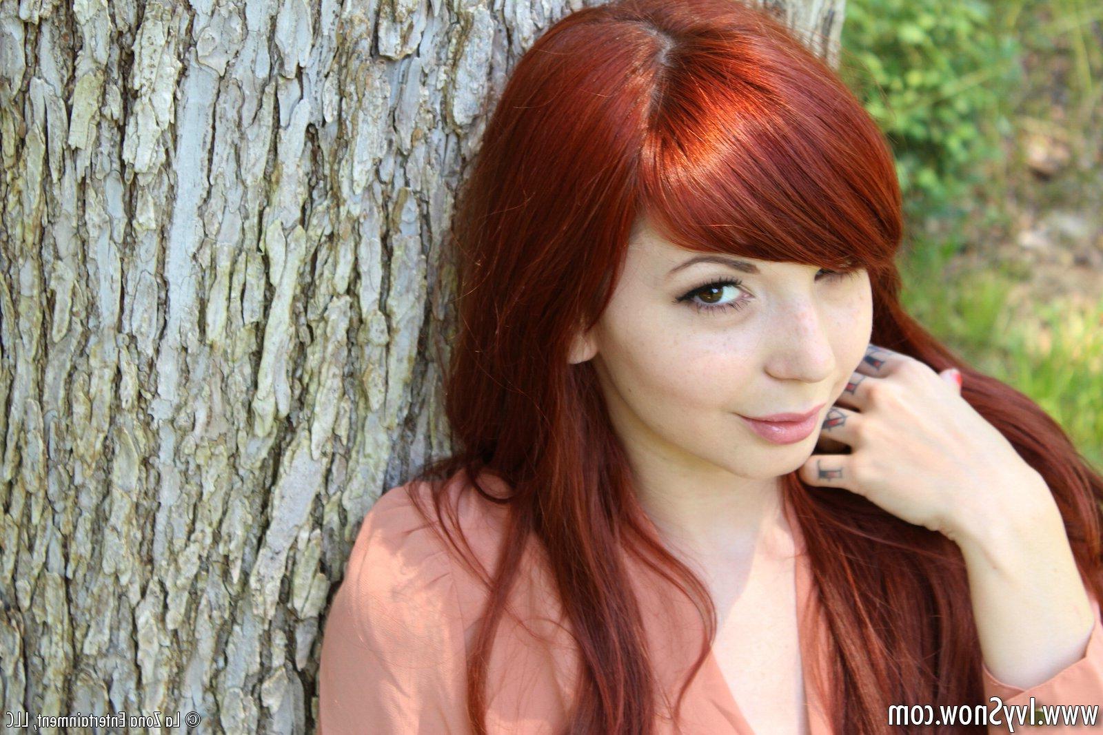 15P Ivy Snow becomes one with nature as she undresses and exposes her perfect nude body in her back patio