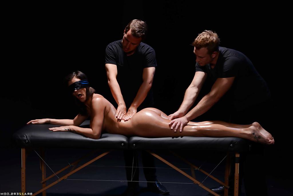 16P Blindfolded pornstar Peta Jensen is massaged by two men before DP