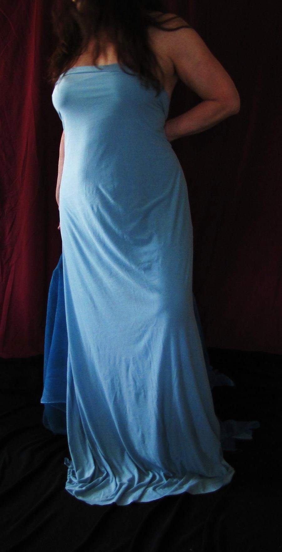 8P Blue sheet Tease