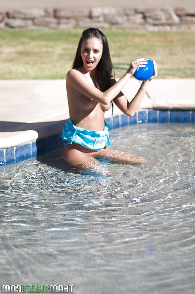 16P Sweet teenage girl Stephanie Cane strips and has some fun outdoor