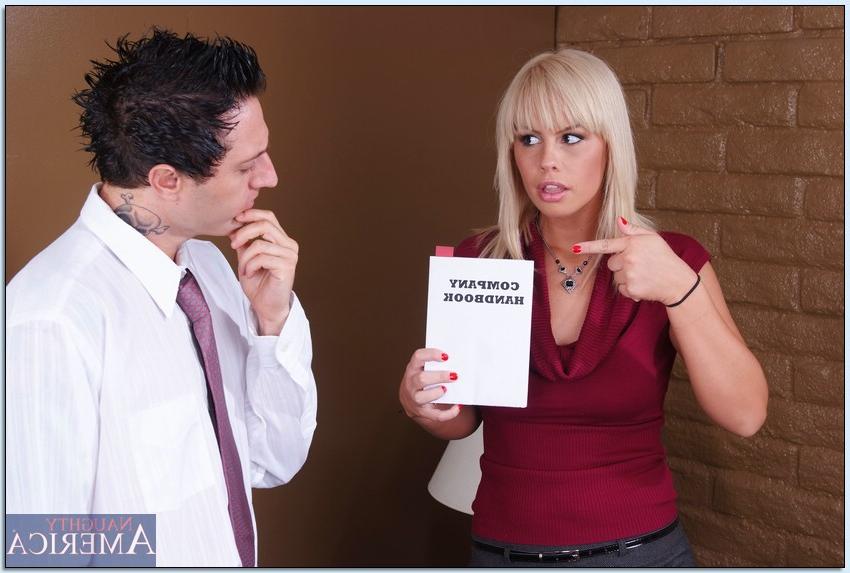 16P Dazzling office babe Tara Lynn Foxx stripped to stockings for fucking