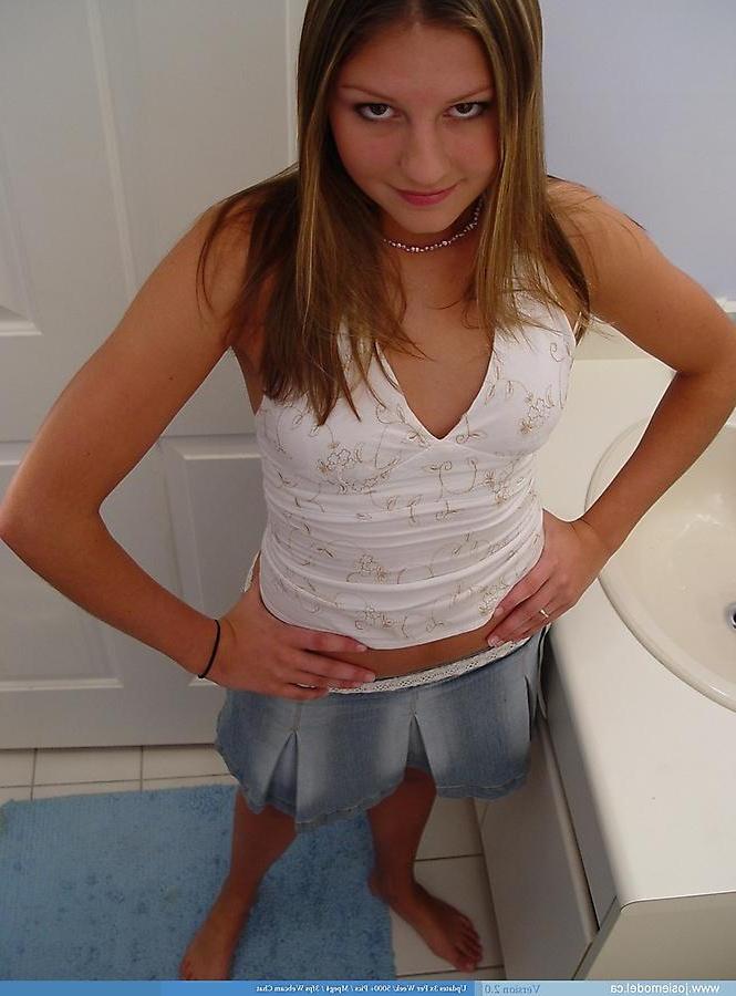 20P Pictures of Josie Model being a little cock tease