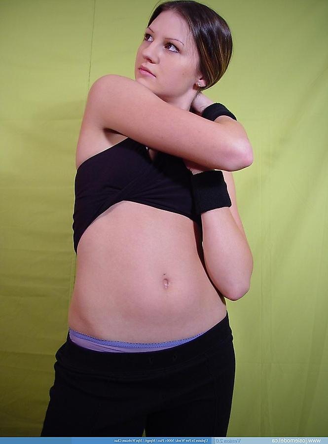 20P Pictures of teen hottie Josie Model working out her hot body