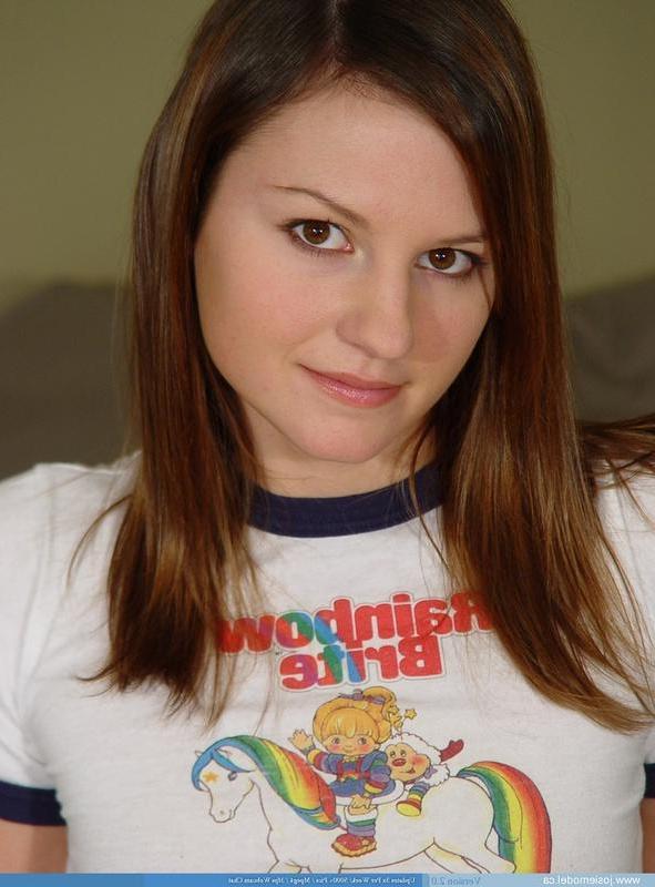 20P Pictures of teen girl Josie Model exposing her hot teen body