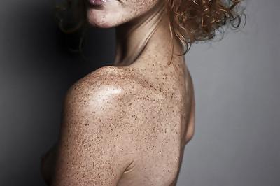 22P Freckles: a constellation 
