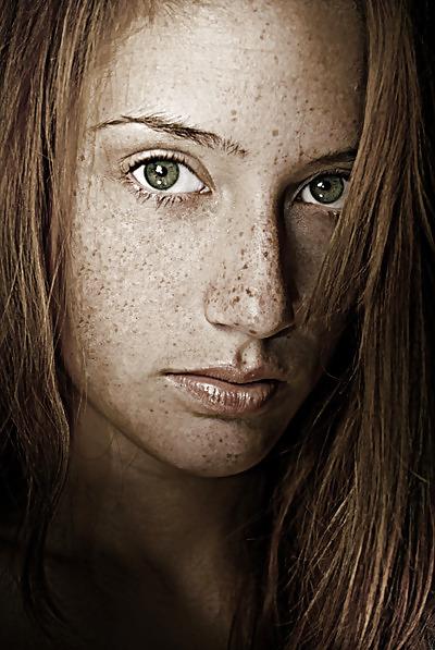 22P Freckles: a constellation 