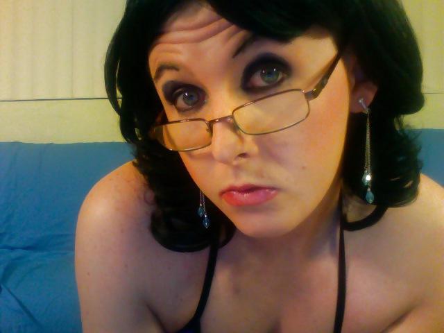 11P Blue Slut preview..
