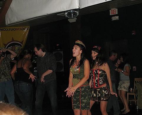 17P Private:  Naughty Fun After Taking Shots In Limo