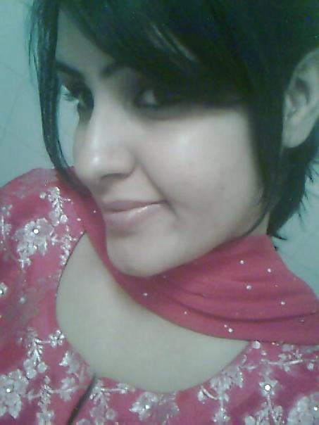 5P Pakistani cute faces