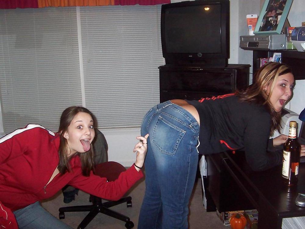 25P Sexy blue jeans