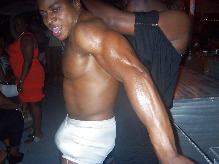 10P Update:  More Stripper Boat Party XXX Fun