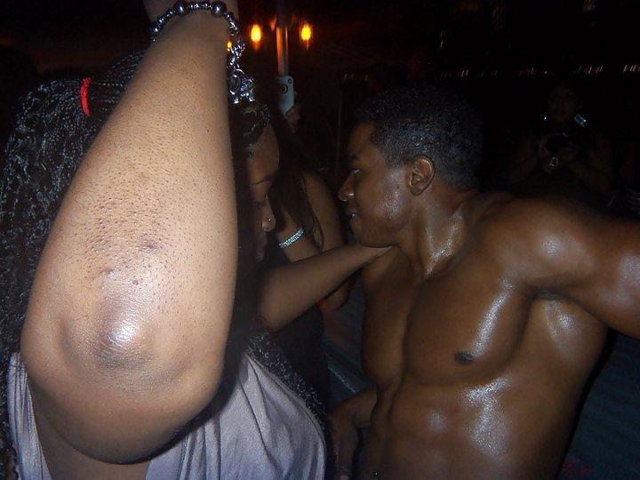 10P Update:  More Stripper Boat Party XXX Fun