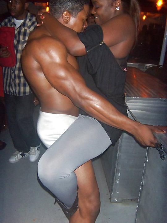 10P Update:  More Stripper Boat Party XXX Fun