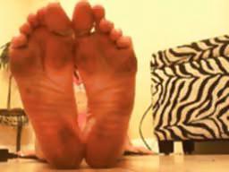 25P Nice dirty Feet (from the web)