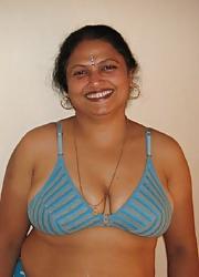 17P Real  indian  aunty nude  booby   body