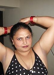 17P Real  indian  aunty nude  booby   body