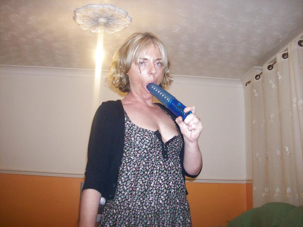 4P Blues blue dildo 